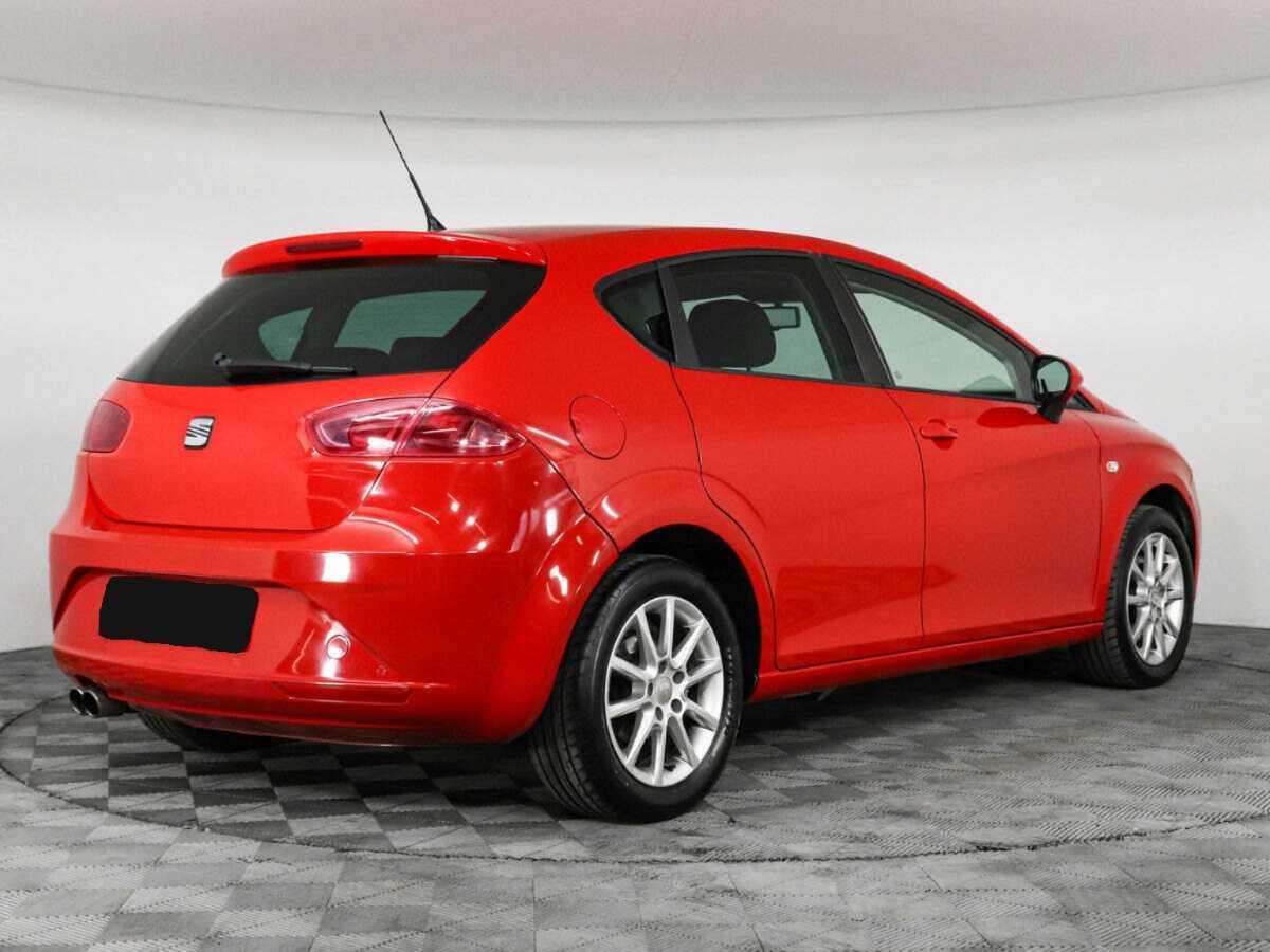 SEAT Leon 2012 года с пробегом. Фото: #3
