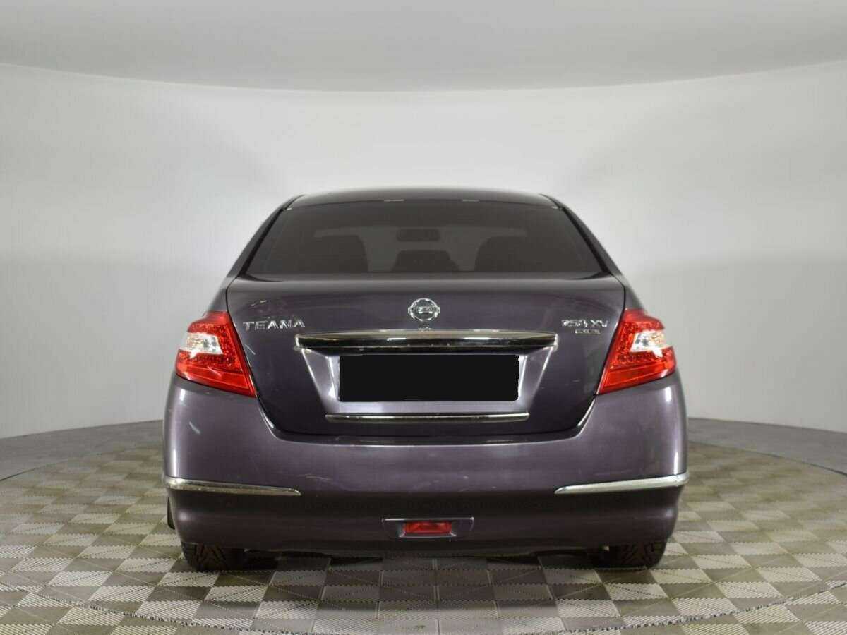 Nissan Teana 2011 года с пробегом. Фото: #3