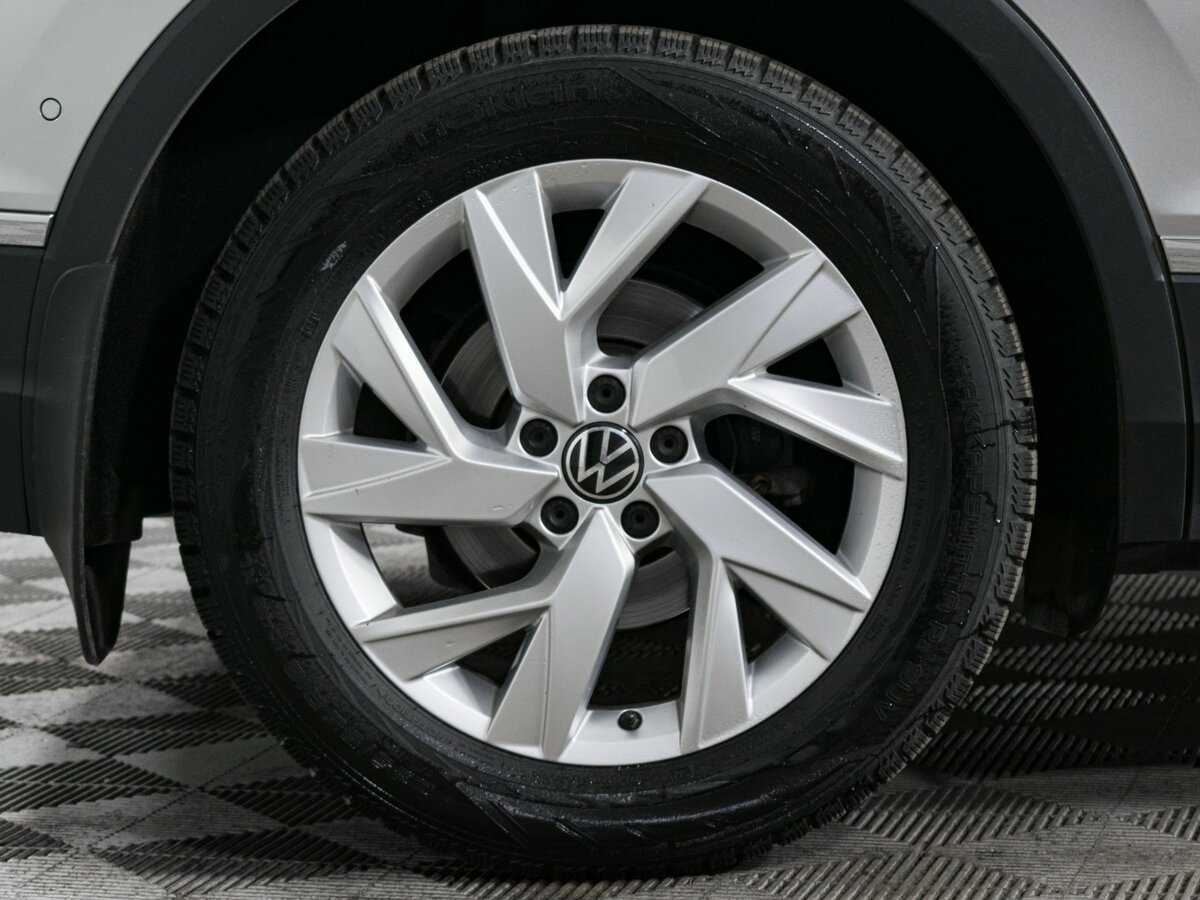 Volkswagen Tiguan 2021 года с пробегом. Фото: #19