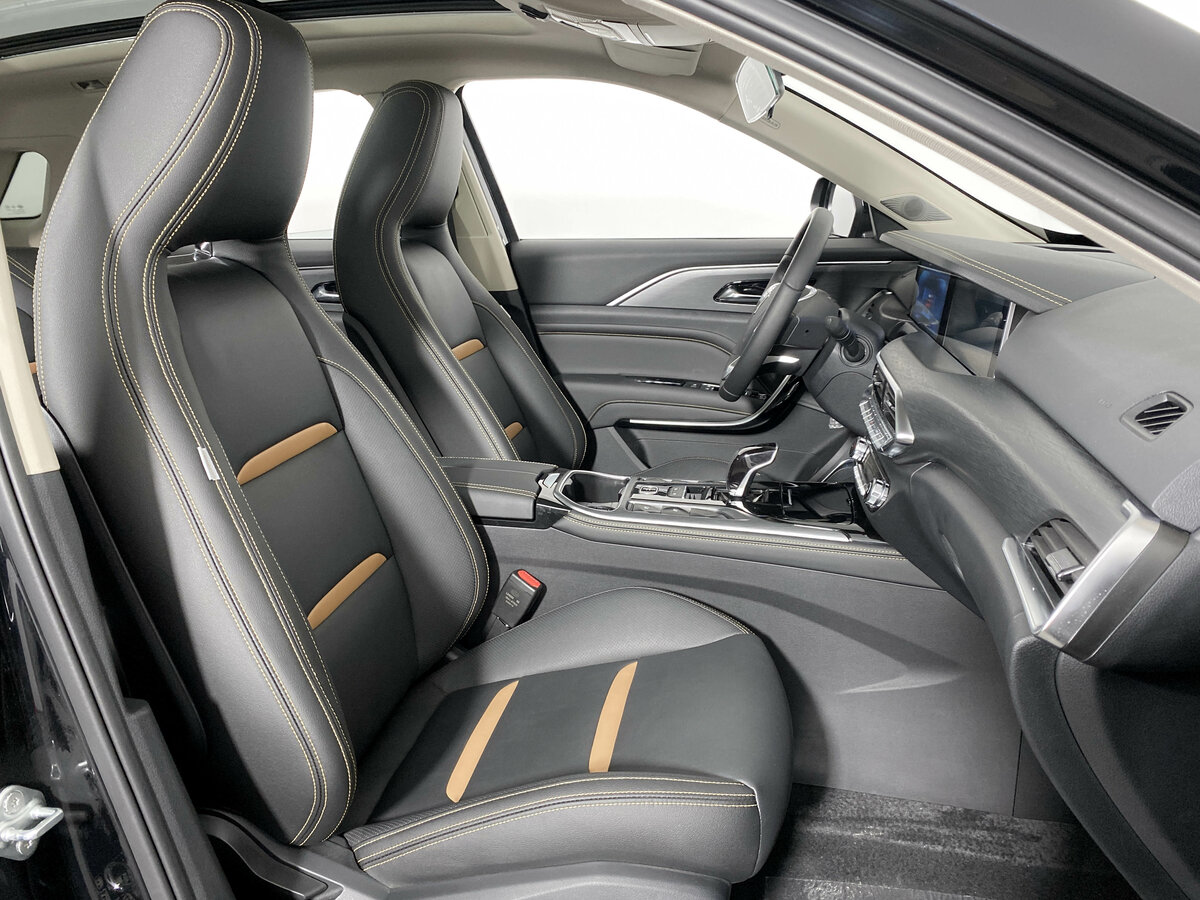 FAW Bestune T77 2023 года с пробегом. Фото: #8