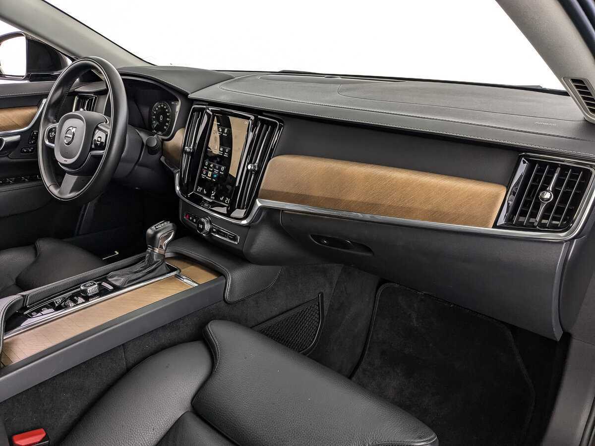 Volvo S90 2020 года с пробегом. Фото: #8