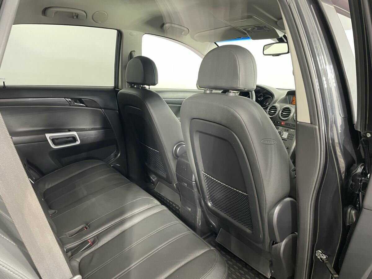 Opel Antara 2010 года с пробегом. Фото: #12