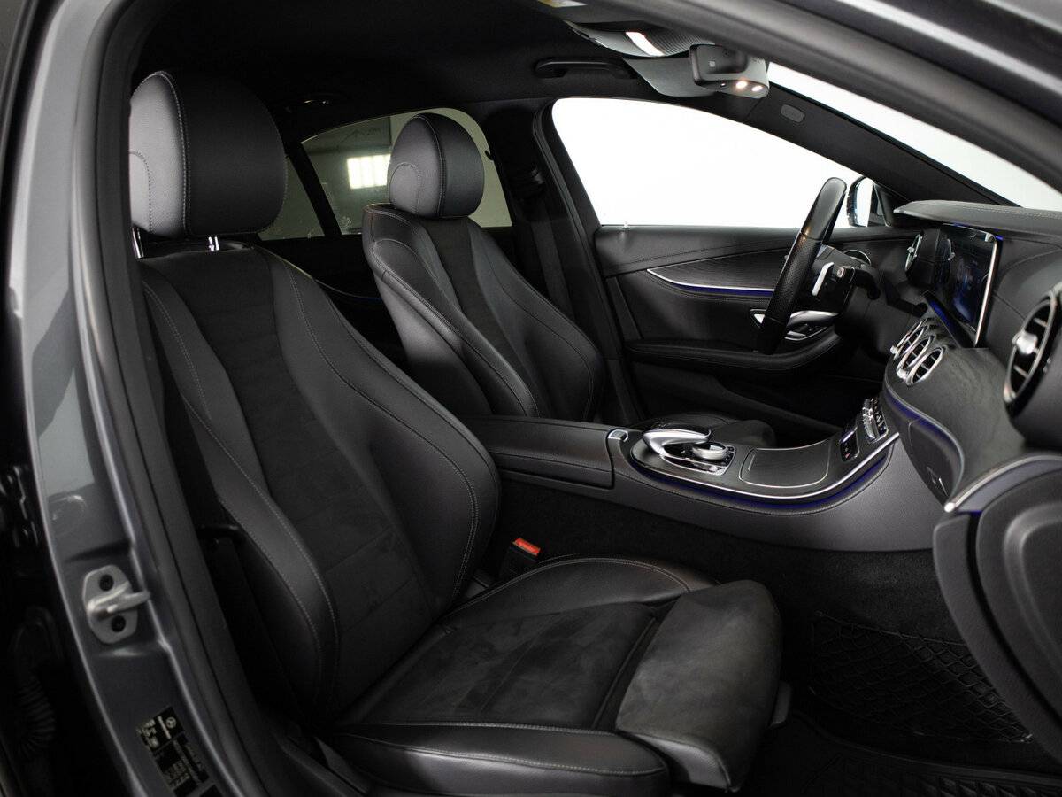 Mercedes-Benz E-Класс 2018 года с пробегом. Фото: #12
