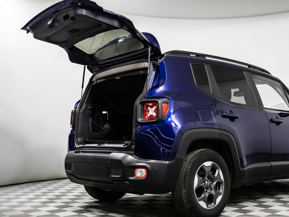 Jeep Renegade 2018 года с пробегом. Фото: #12