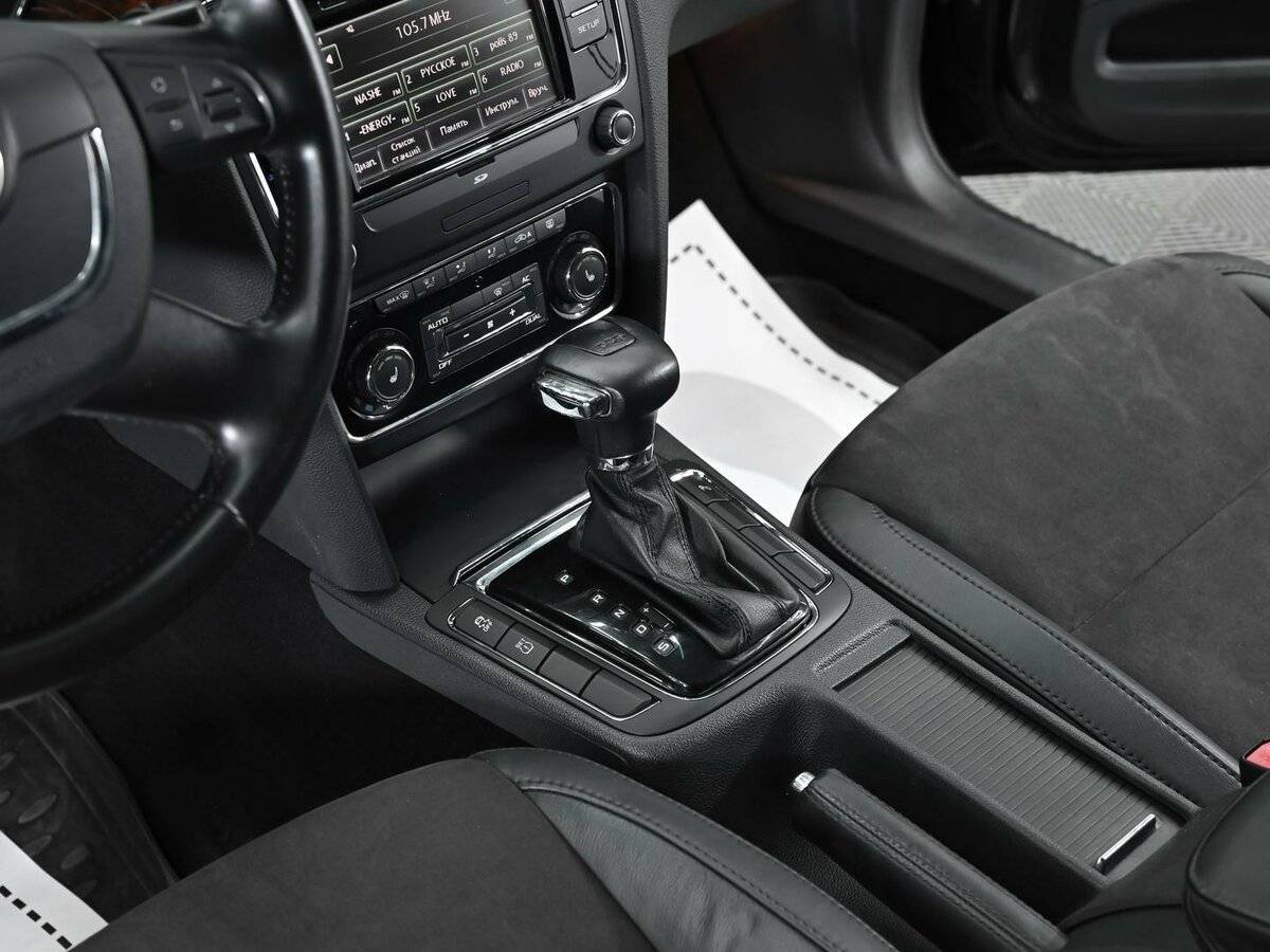 Skoda Superb 2012 года с пробегом. Фото: #8