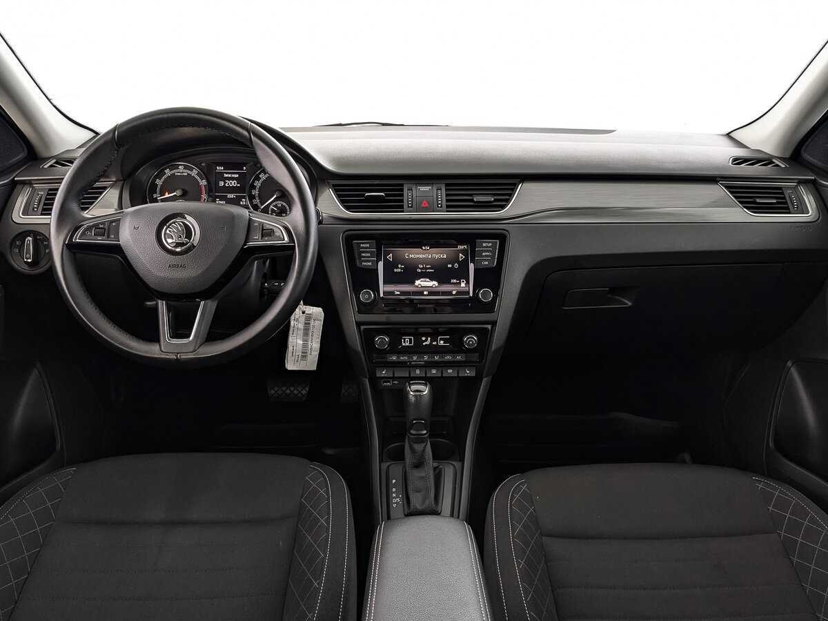 Skoda Rapid 2018 года с пробегом. Фото: #9