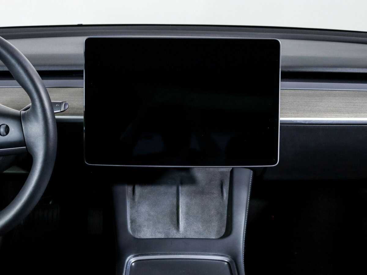 Tesla Model 3 2022 года с пробегом. Фото: #9