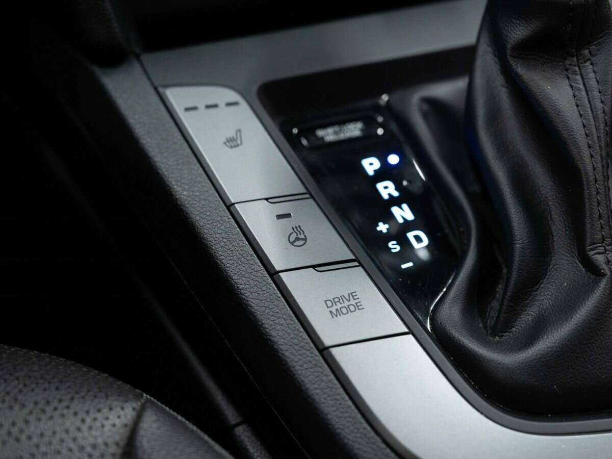 Hyundai Avante 2018 года с пробегом. Фото: #21