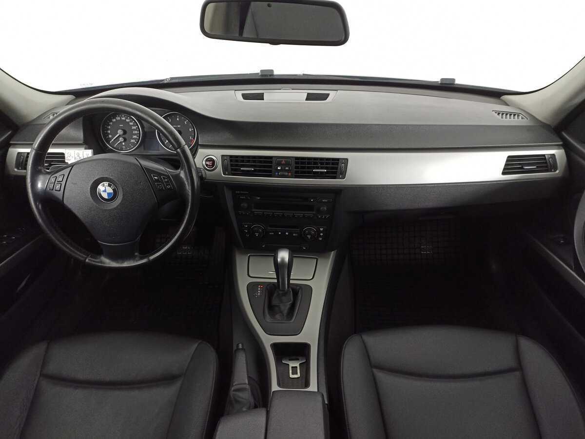 BMW 3 серии 2006 года с пробегом. Фото: #13