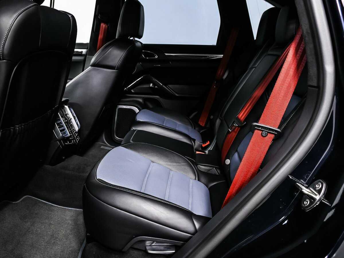 Porsche Cayenne 2015 года с пробегом. Фото: #12