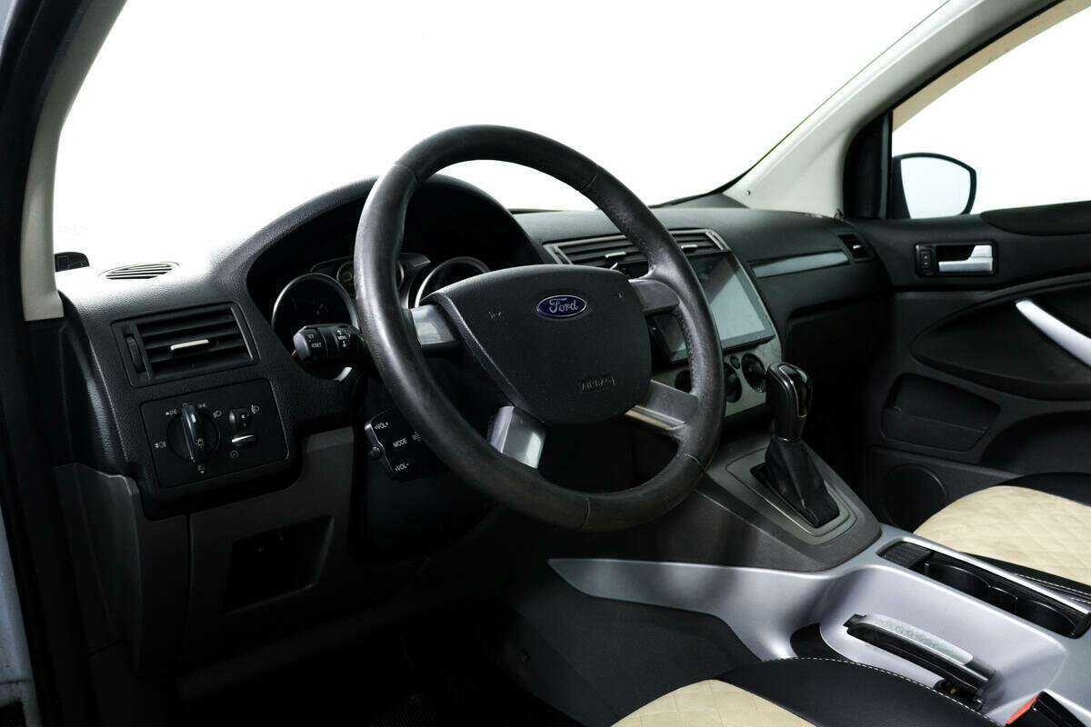 Ford Kuga 2010 года с пробегом. Фото: #12