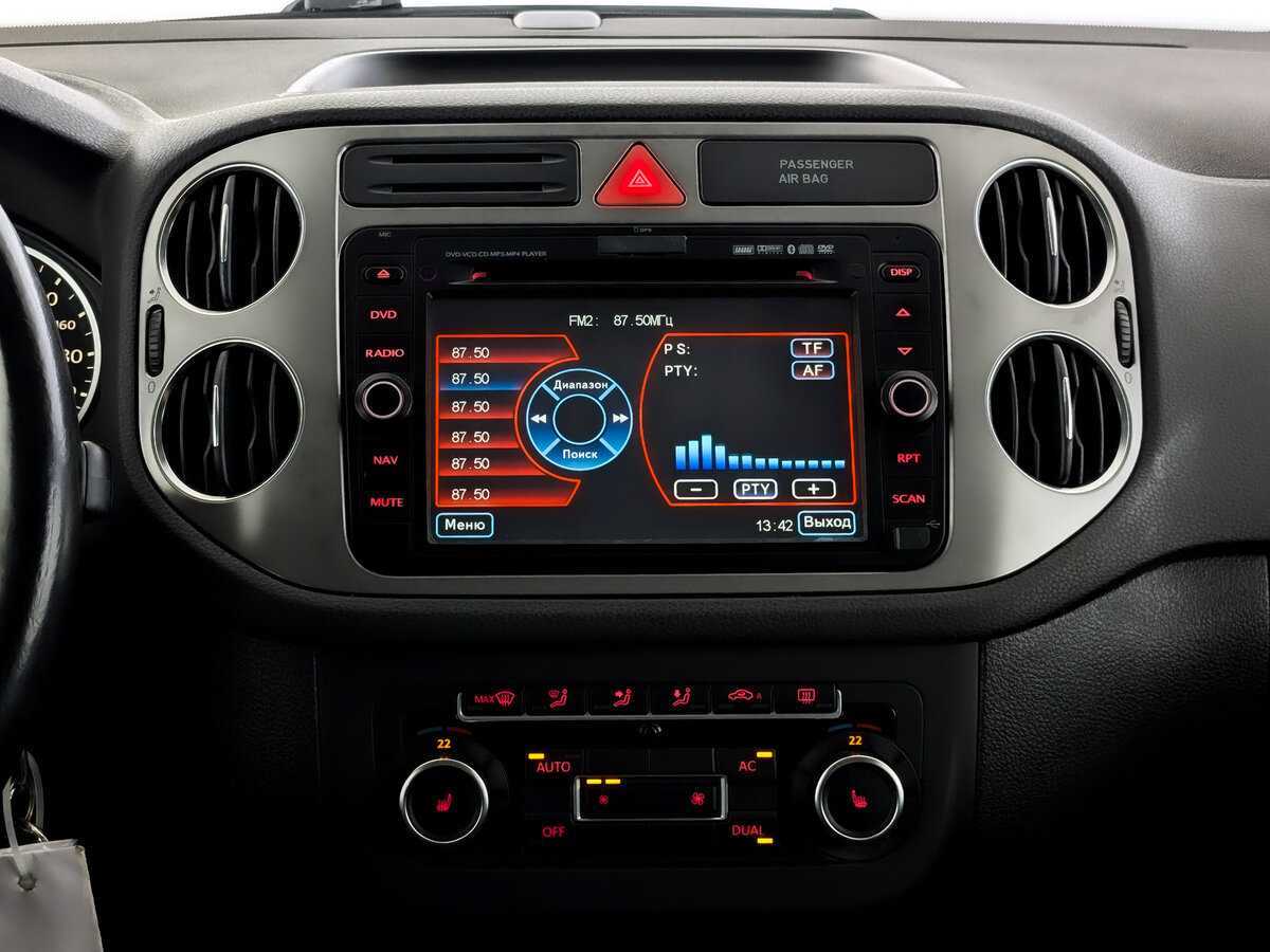 Volkswagen Tiguan 2010 года с пробегом. Фото: #14