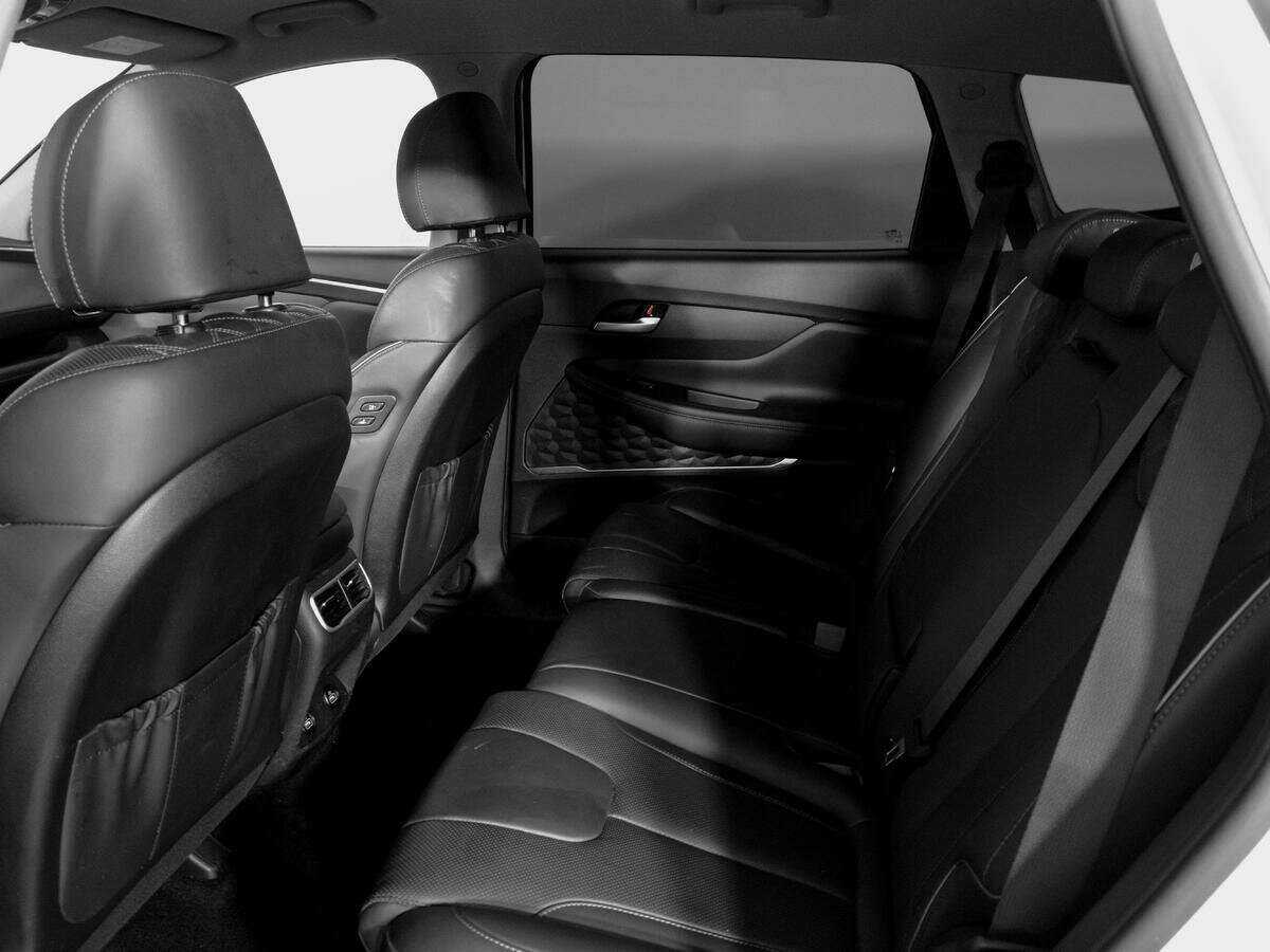 Hyundai Santa Fe 2023 года с пробегом. Фото: #9