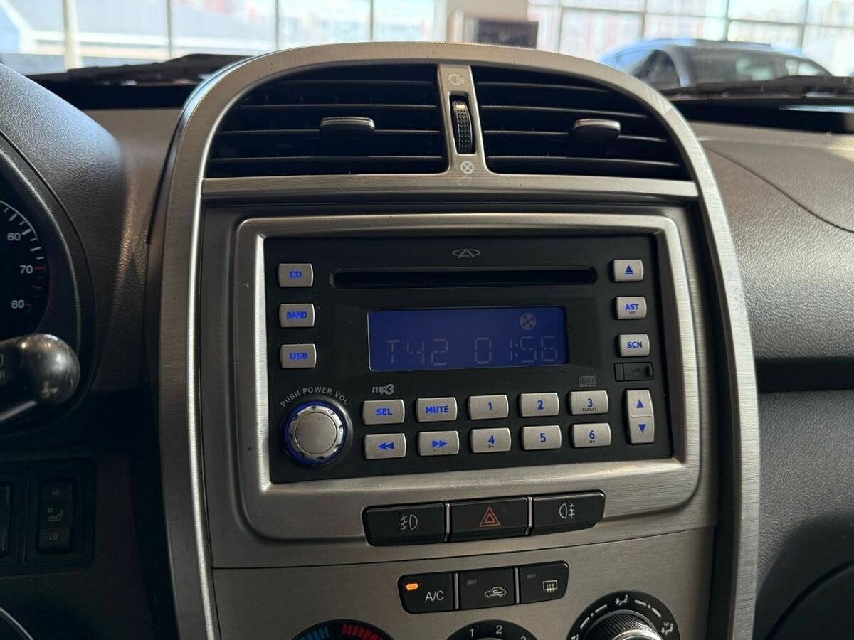 Chery Tiggo (T11) 2014 года с пробегом. Фото: #19