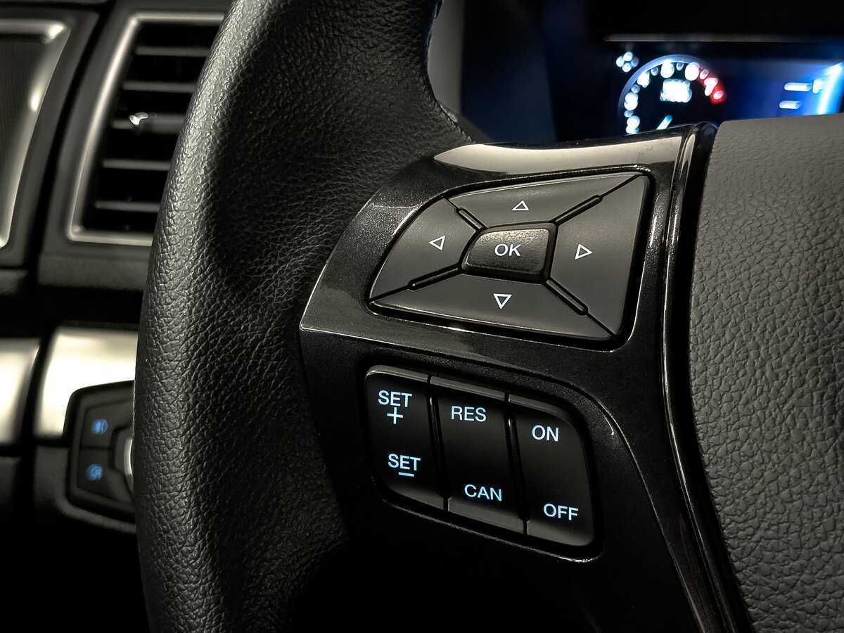 Ford Explorer 2019 года с пробегом. Фото: #27