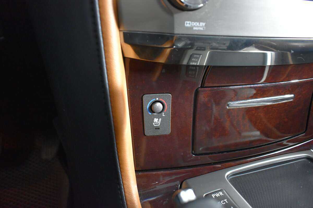 Lexus LX 2013 года с пробегом. Фото: #20
