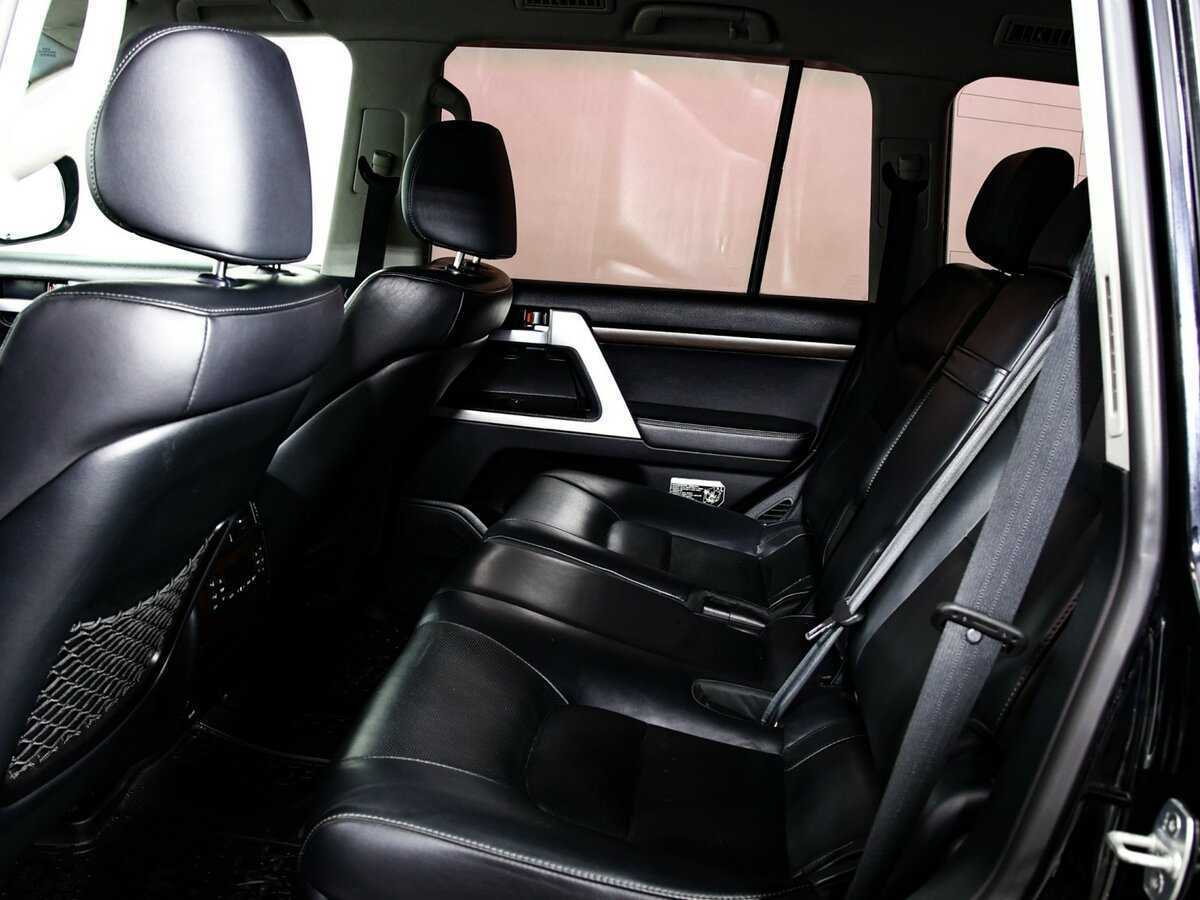 Toyota Land Cruiser 2015 года с пробегом. Фото: #12