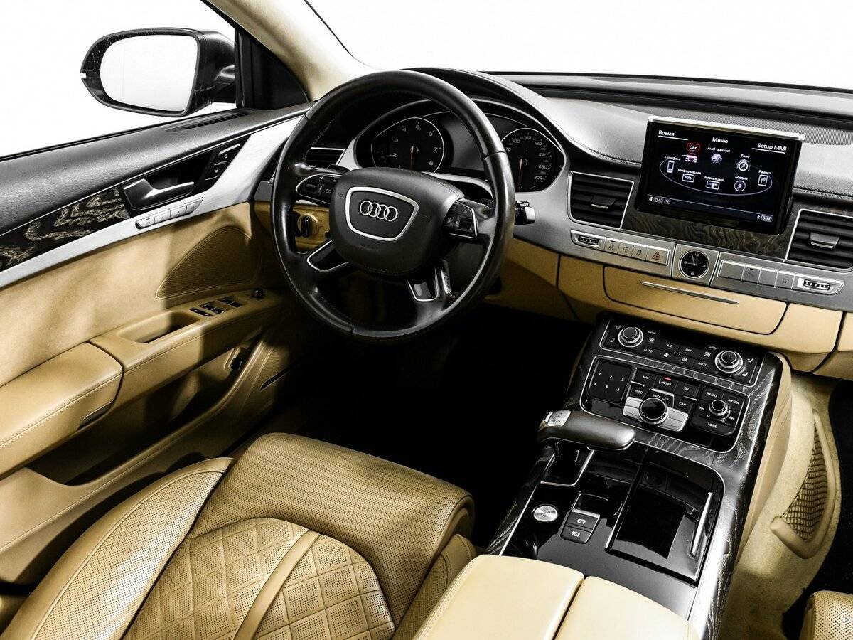 Audi A8 2015 года с пробегом. Фото: #8