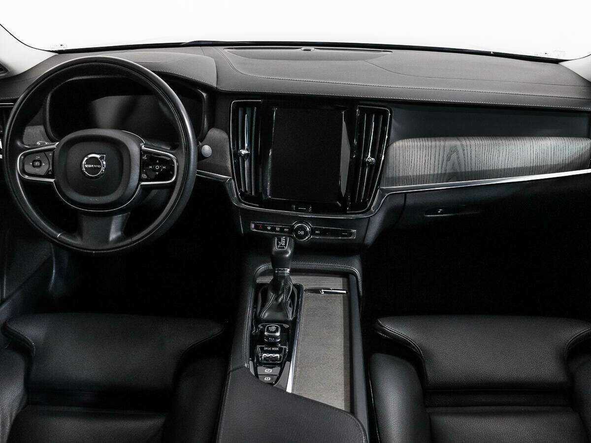 Volvo S90 2020 года с пробегом. Фото: #13