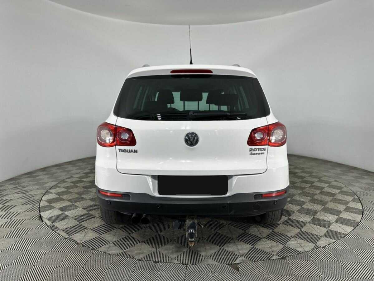 Volkswagen Tiguan 2011 года с пробегом. Фото: #2