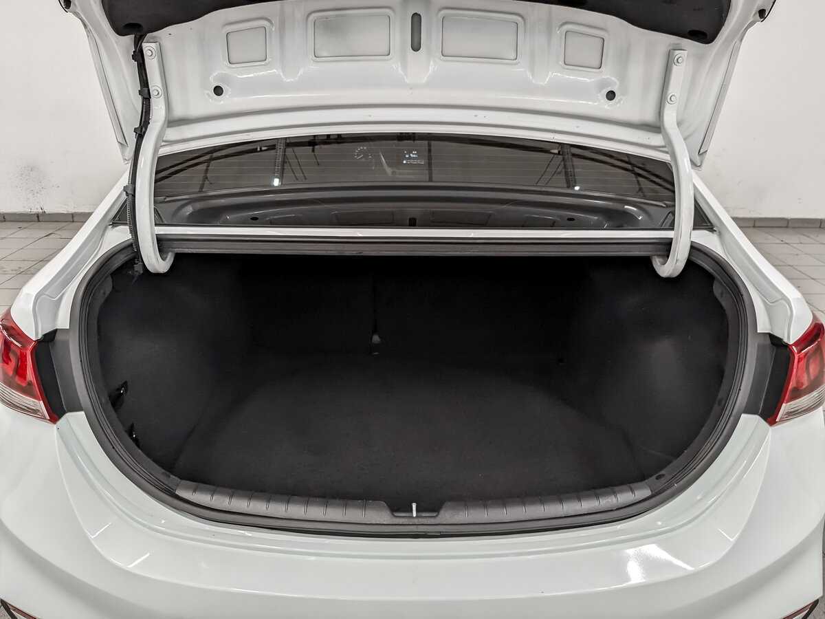 Hyundai Solaris 2017 года с пробегом. Фото: #9