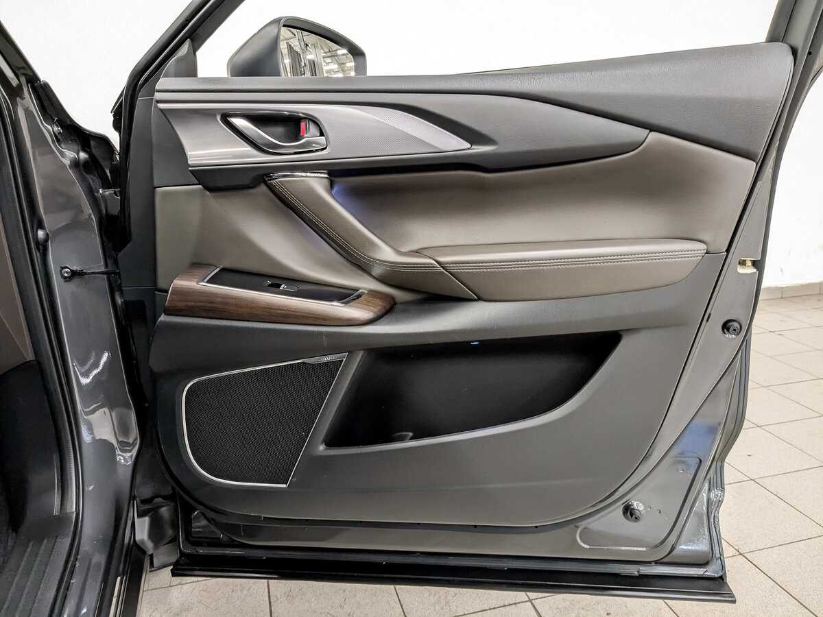 Mazda CX-9 2022 года с пробегом. Фото: #22