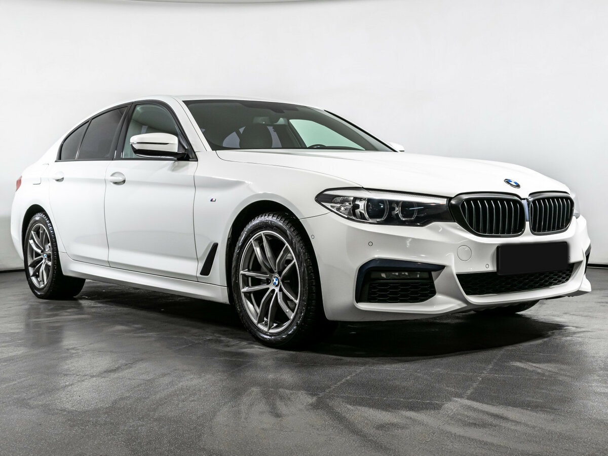 BMW 5 серии 2020 года с пробегом. Фото: #2