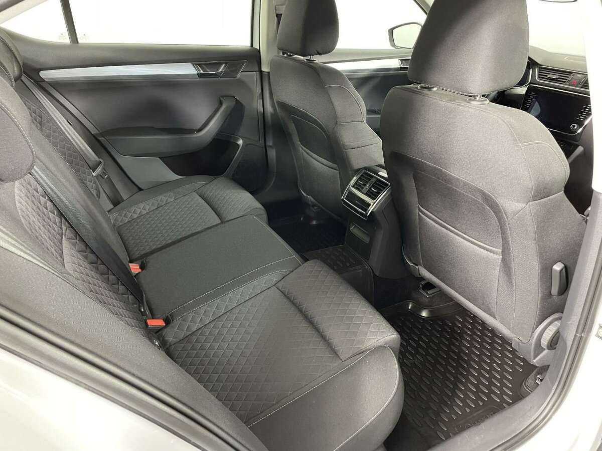 Skoda Superb 2021 года с пробегом. Фото: #14