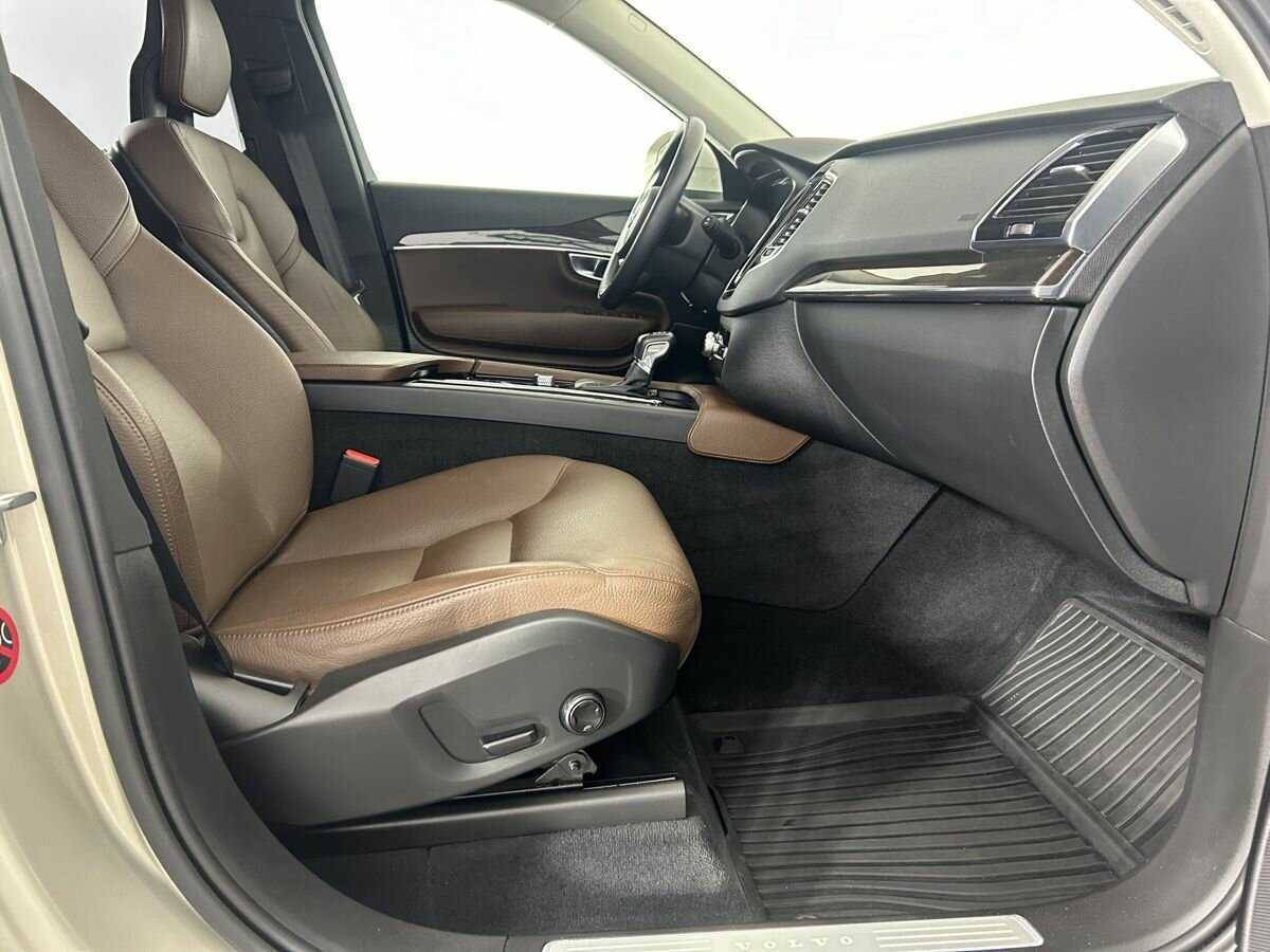 Volvo XC90 2017 года с пробегом. Фото: #13