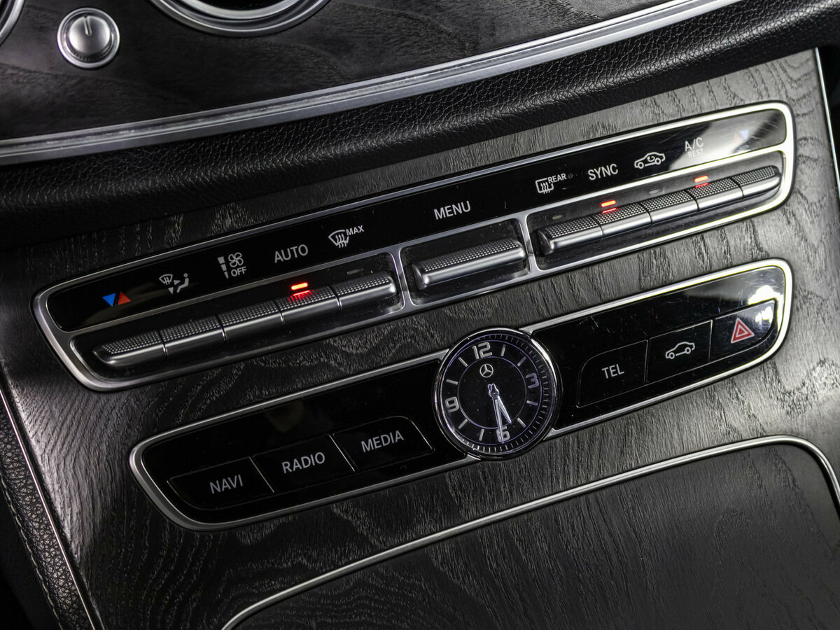 Mercedes-Benz E-Класс 2018 года с пробегом. Фото: #11