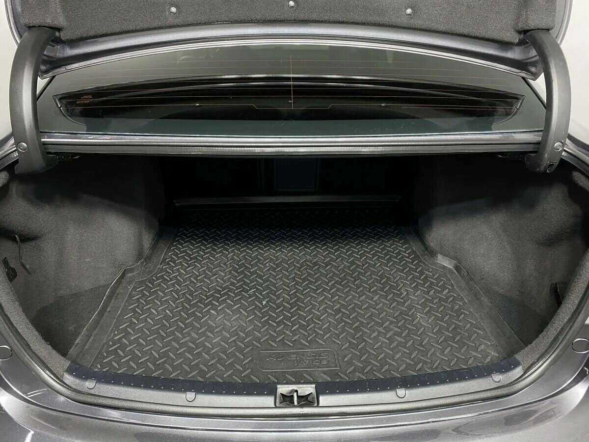 Toyota Avensis 2009 года с пробегом. Фото: #7