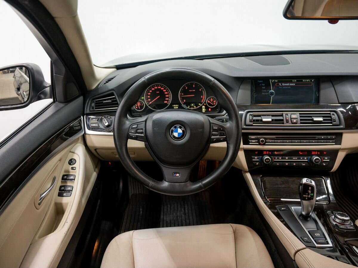 BMW 5 серии 2011 года с пробегом. Фото: #10