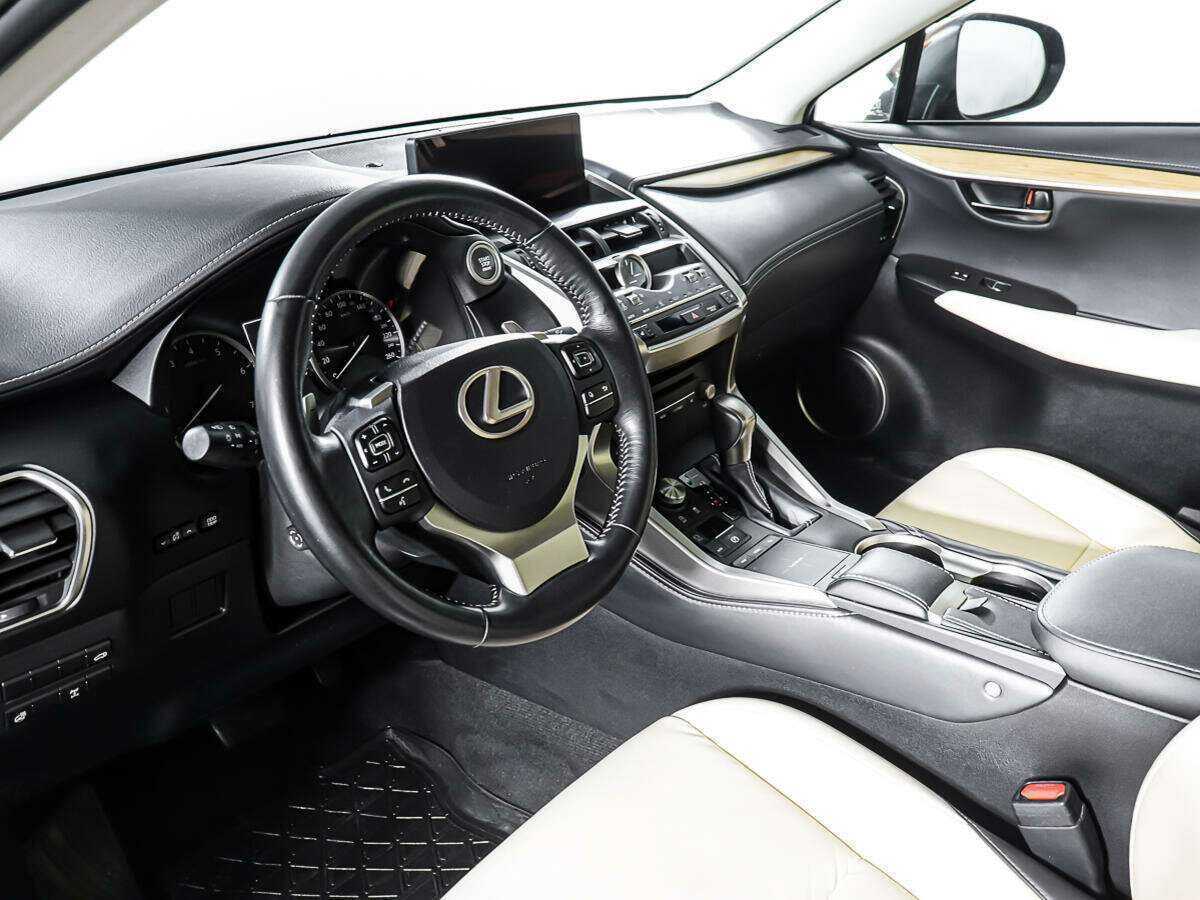 Lexus NX 2017 года с пробегом. Фото: #14