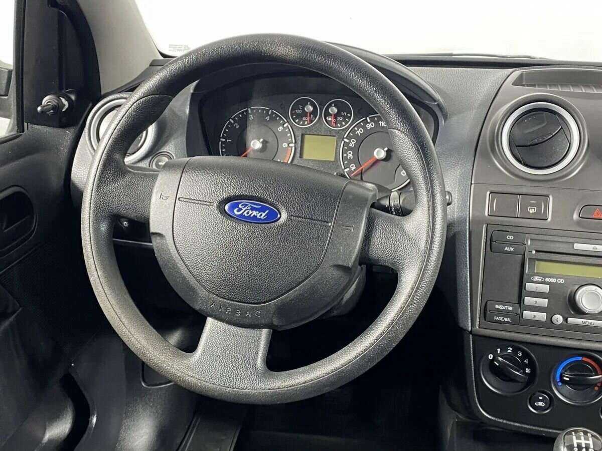 Ford Fiesta 2008 года с пробегом. Фото: #13
