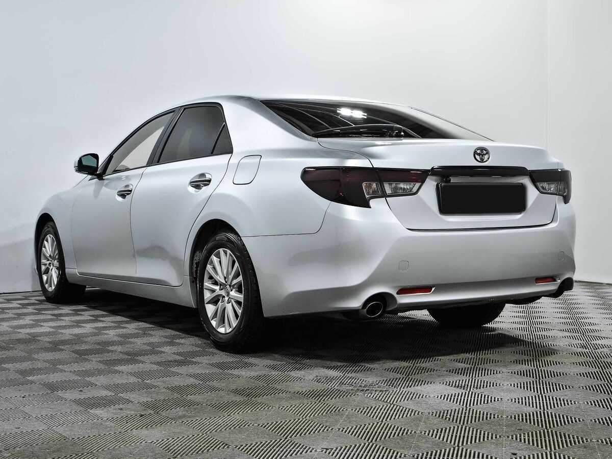 Toyota Mark X 2016 года с пробегом. Фото: #4
