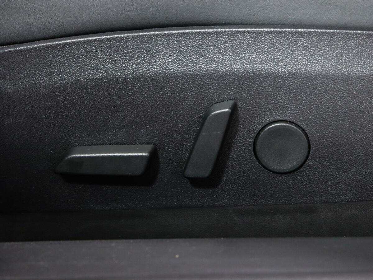 Tesla Model 3 2018 года с пробегом. Фото: #14