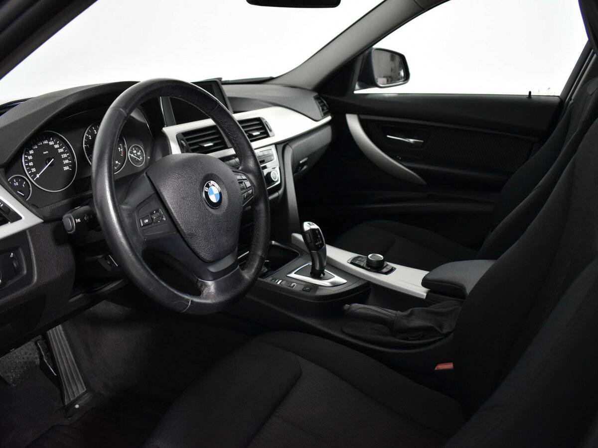 BMW 3 серии 2015 года с пробегом. Фото: #8