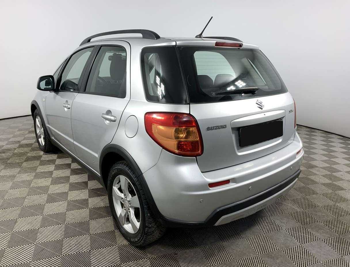 Suzuki SX4 2010 года с пробегом. Фото: #6