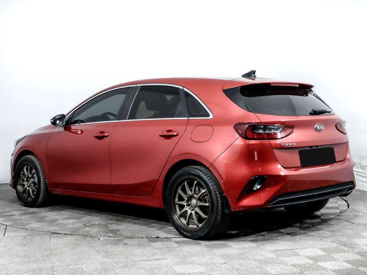 Kia Ceed 2018 года с пробегом. Фото: #5