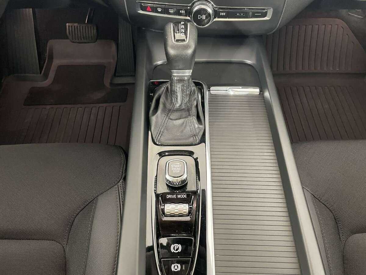 Volvo XC60 2019 года с пробегом. Фото: #12