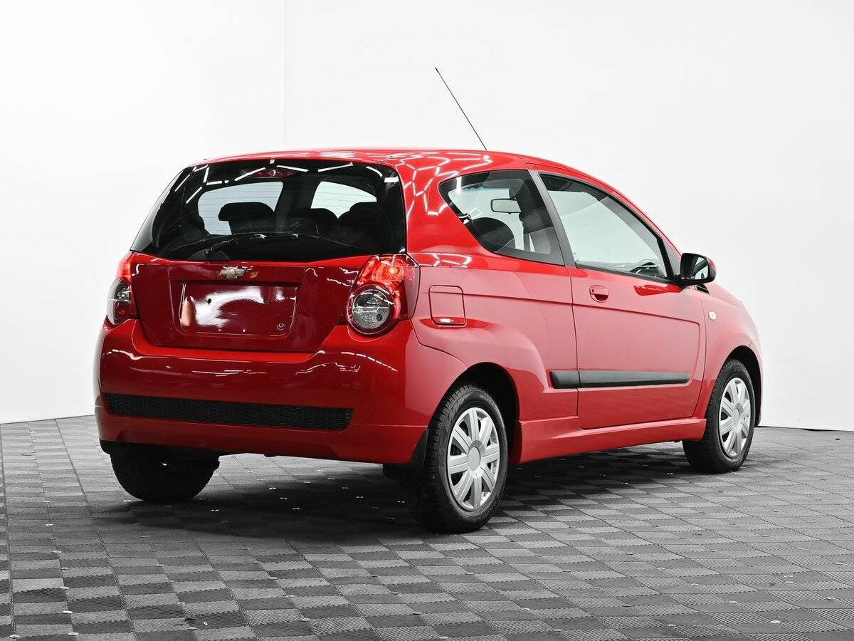 Chevrolet Aveo 2010 года с пробегом. Фото: #3