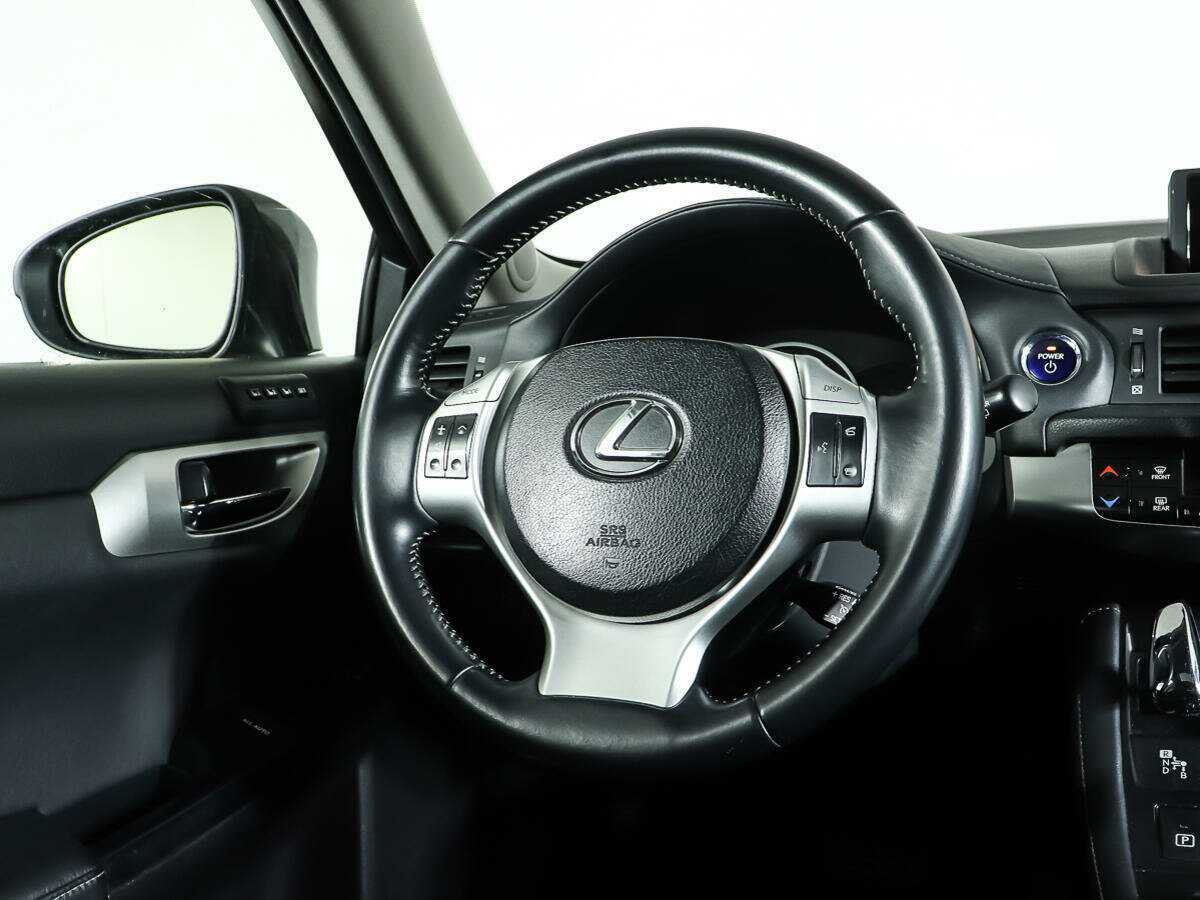 Lexus CT 2011 года с пробегом. Фото: #14