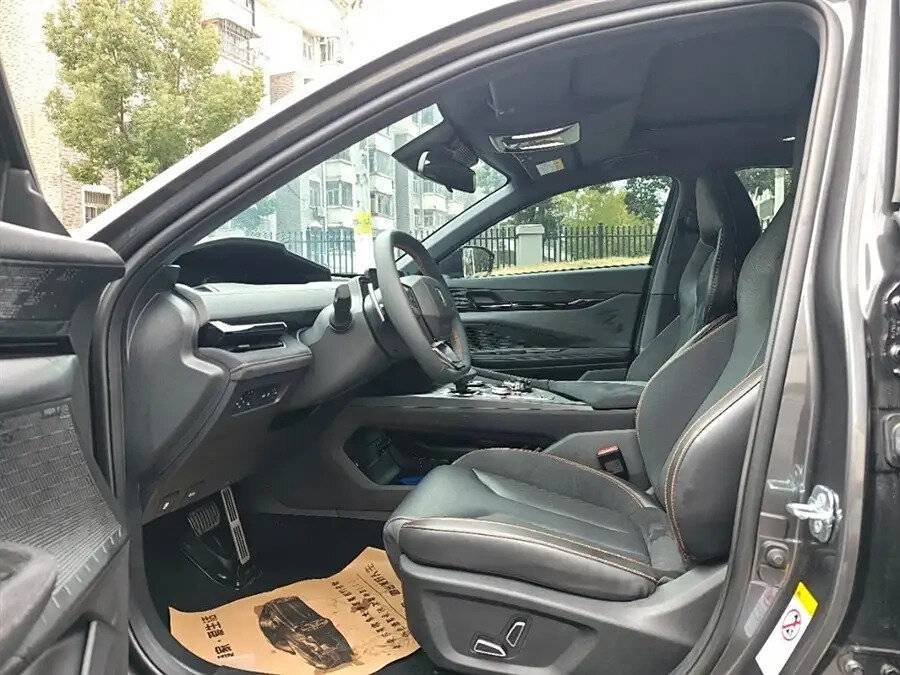 Changan UNI-V 2022 года с пробегом. Фото: #6