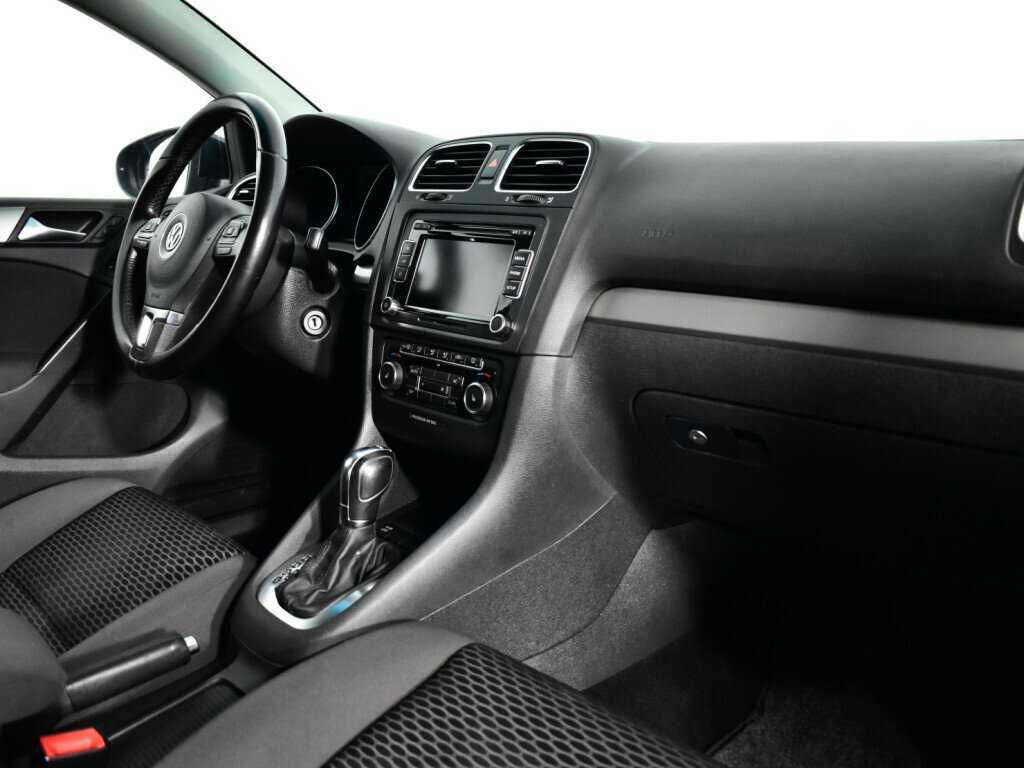 Volkswagen Golf 2011 года с пробегом. Фото: #8