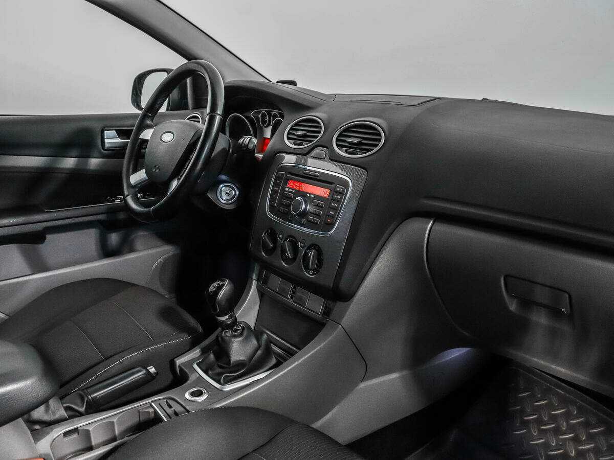 Ford Focus 2011 года с пробегом. Фото: #10