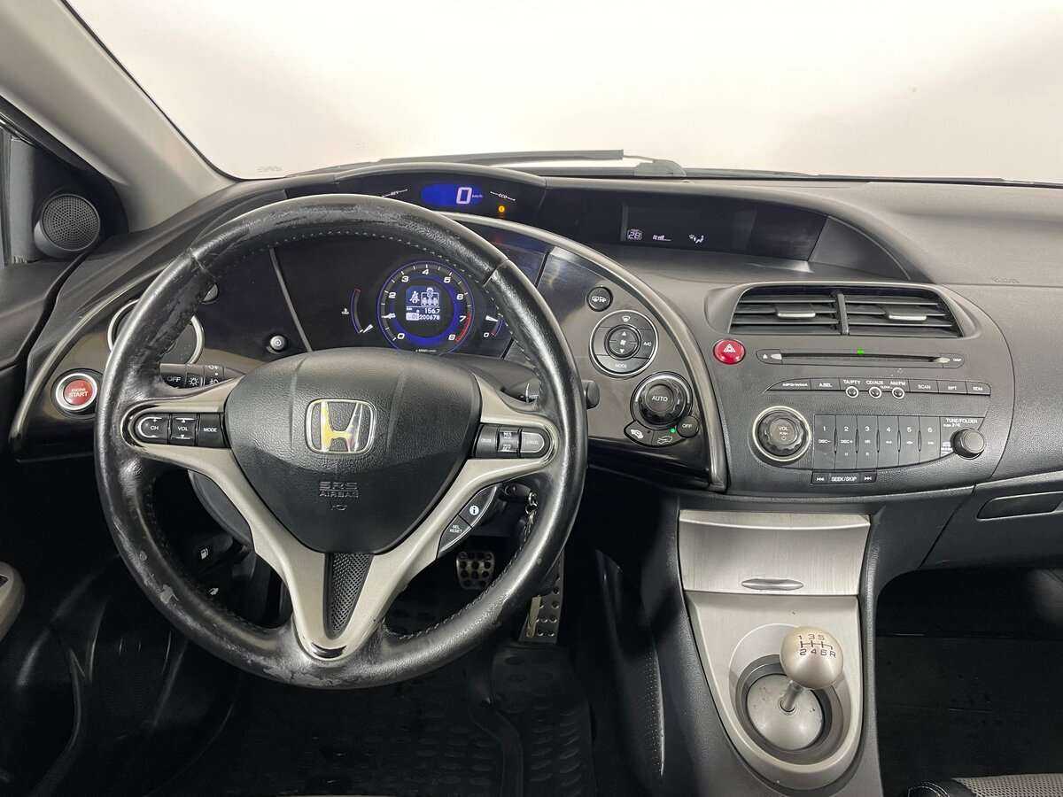 Honda Civic 2007 года с пробегом. Фото: #11