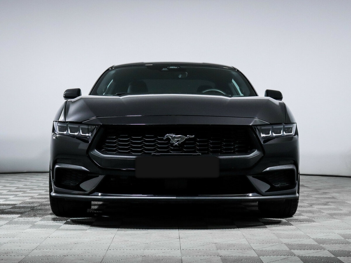 Ford Mustang 2023 года с пробегом. Фото: #1