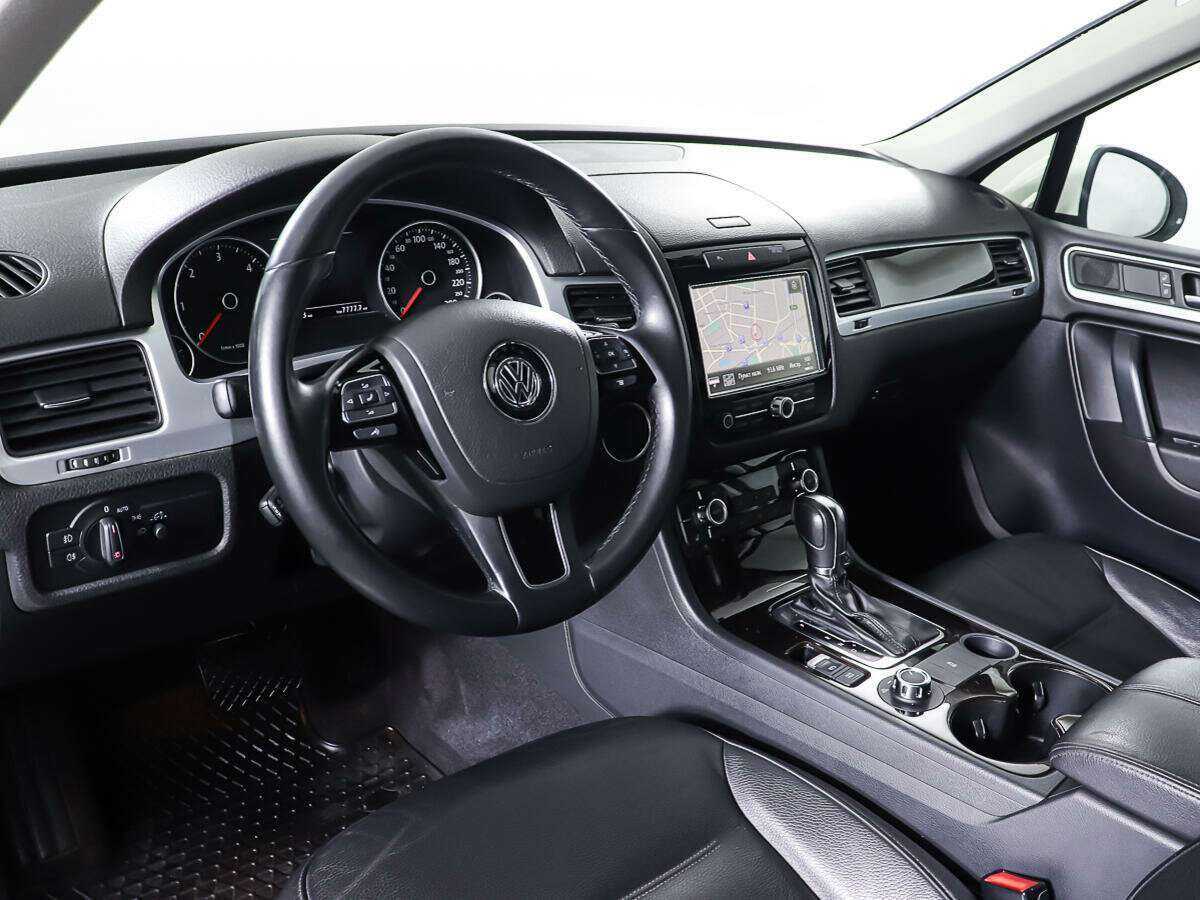 Volkswagen Touareg 2010 года с пробегом. Фото: #12