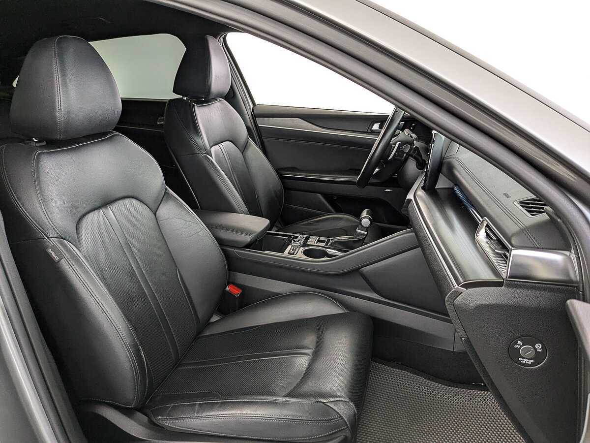 Kia K5 2022 года с пробегом. Фото: #21