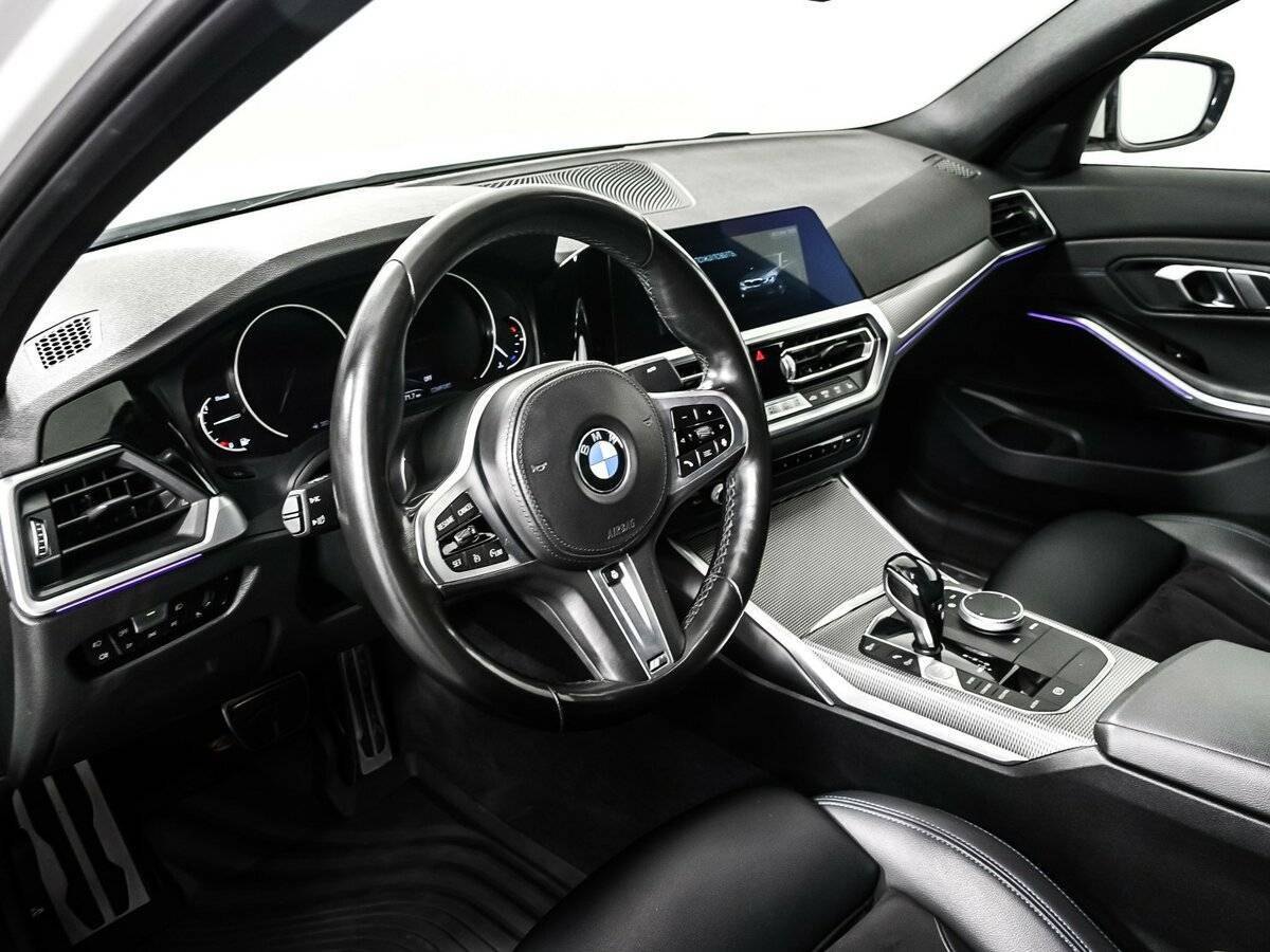 BMW 3 серии 2019 года с пробегом. Фото: #12